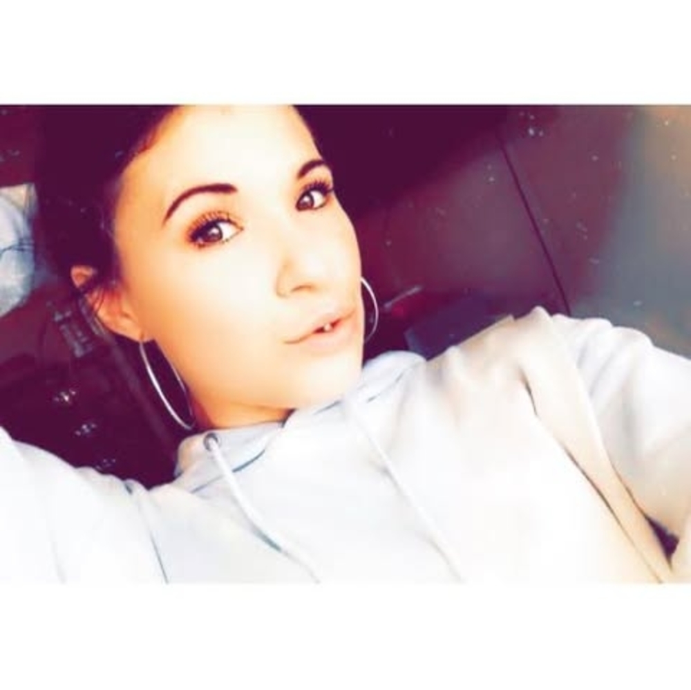 Meet your Posher, Allison